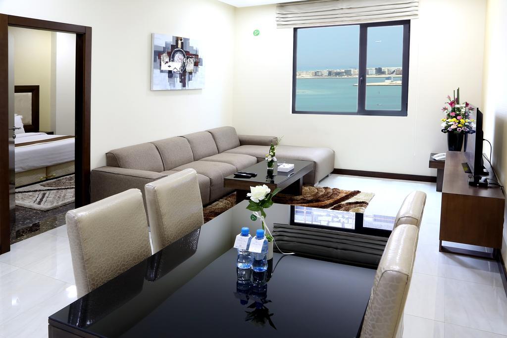 Belle Tower Apartments Al-Manamah Bagian luar foto