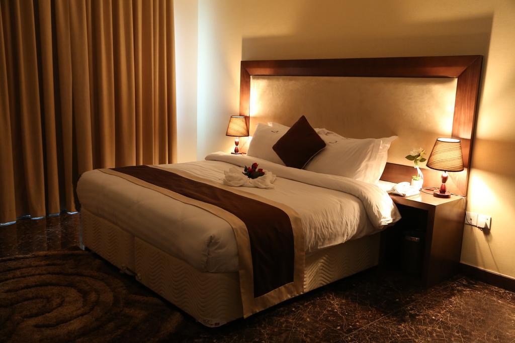 Belle Tower Apartments Al-Manamah Bagian luar foto